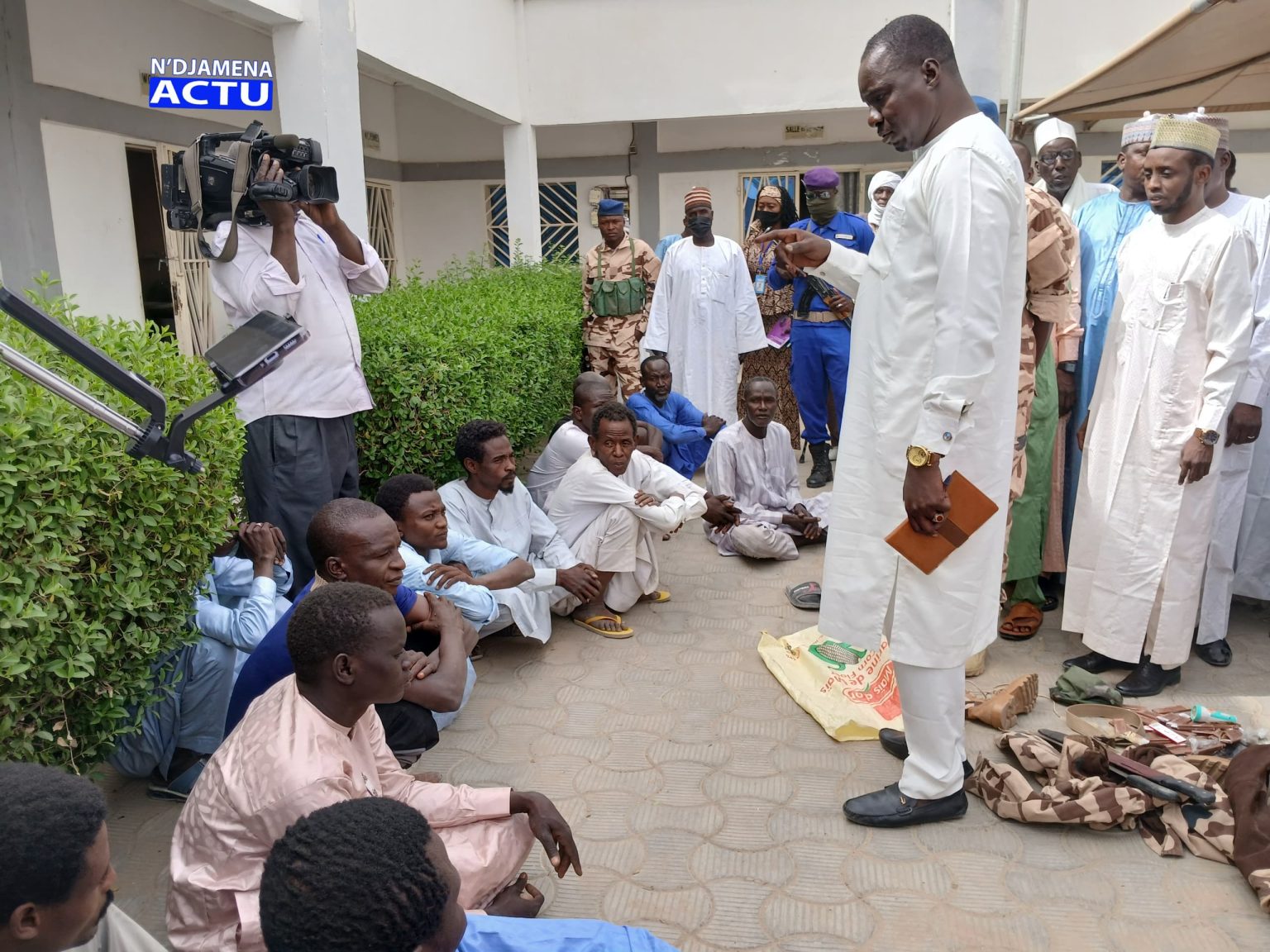 Société : 15 présumés malfrats présentés à la presse à Farcha