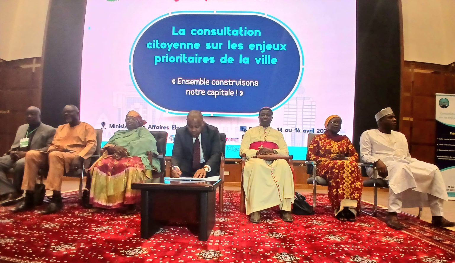 Société : Une consultation citoyenne sur les enjeux prioritaires de N’Djaména