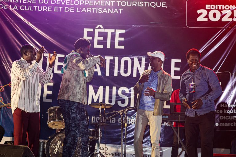 Culture : Les artistes chantent pour l’unité et au patriotisme 