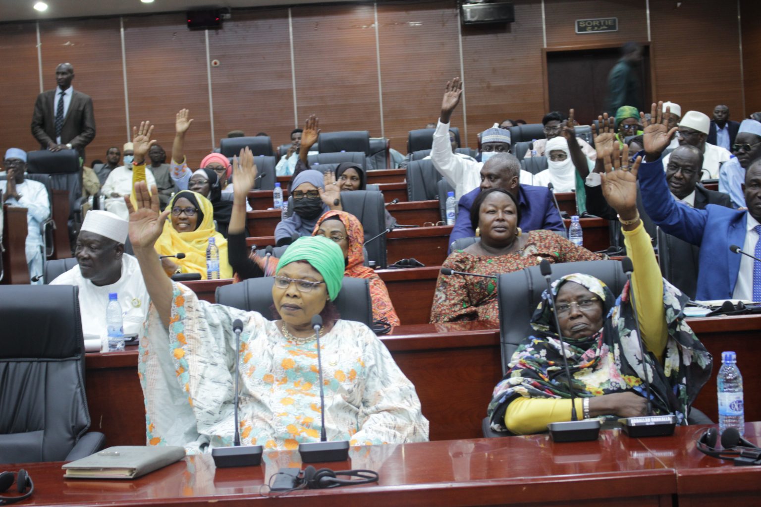 Politique : Le Sénat met en place une commission pour la révision de la Constitution